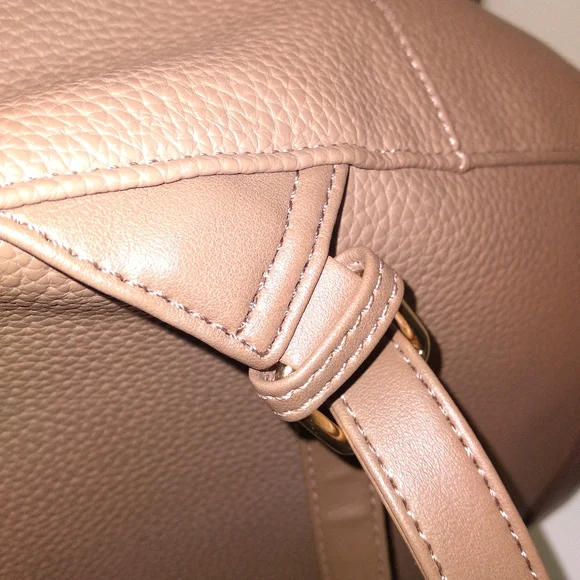 Premium Tan Pebble Faux Leather Gold Trimmed Medium Size Backpack.  EUC - Picture 6 of 9